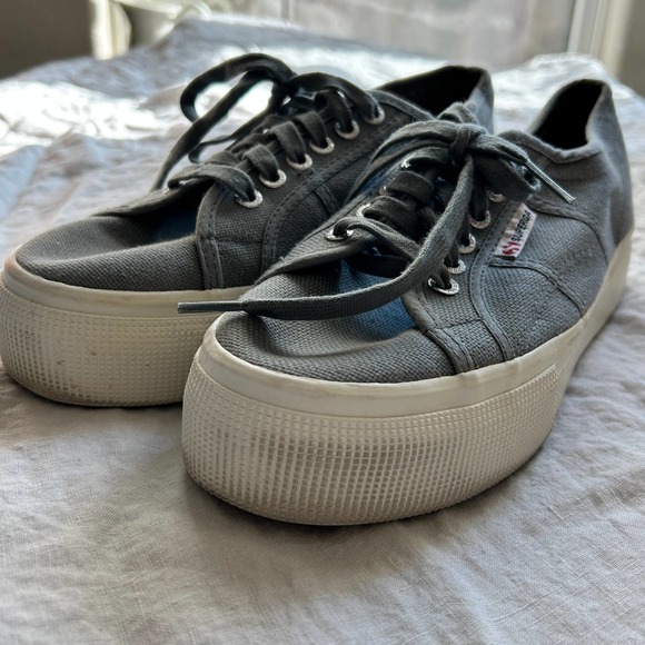Unisex Superga Sage Gray Platform Sneakers Size 41 - Picture 4 of 15